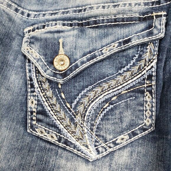 Ariya Light Bleach Out Jeans 13/14 - Picture 13 of 16